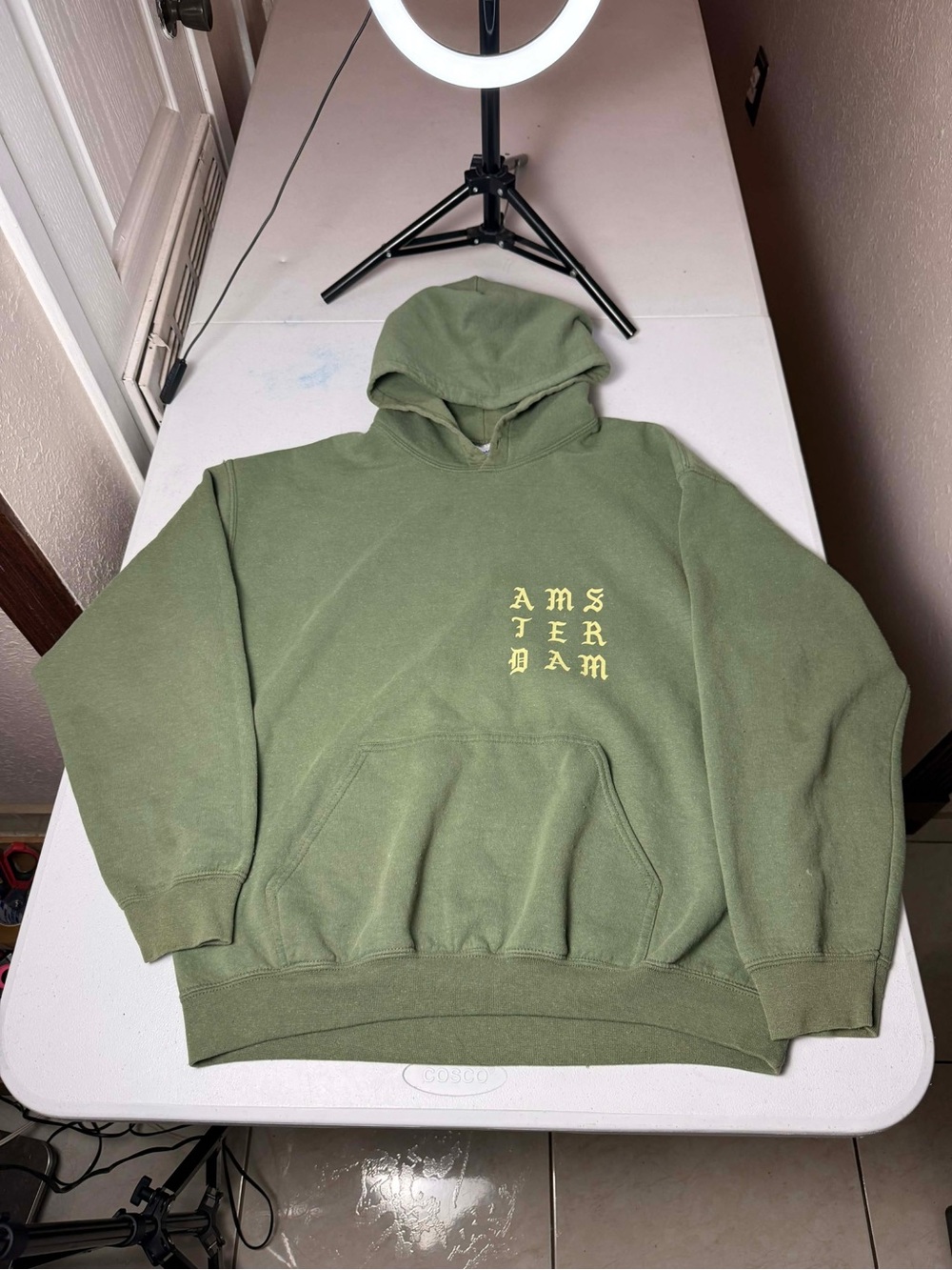 Kanye West Amsterdam Pablo
Pop-Up
True And Legendary Hoodie Sz L
